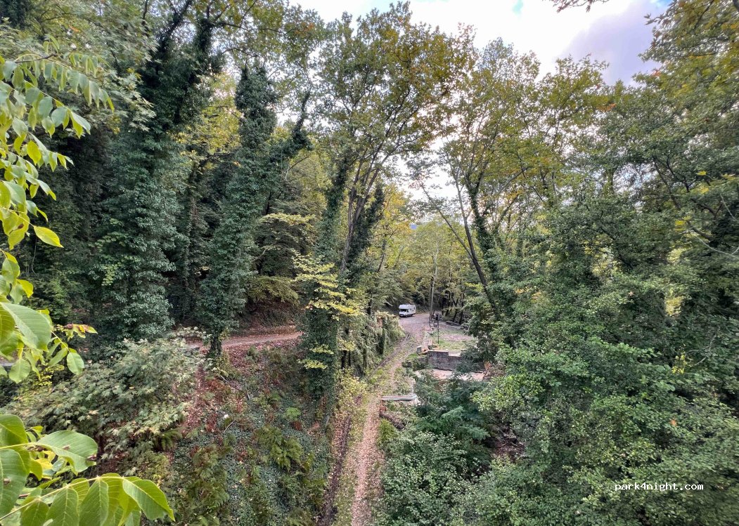 (230 59) Artvin - Eparchiaki Odos Spartis-Megalopolis — foto 4