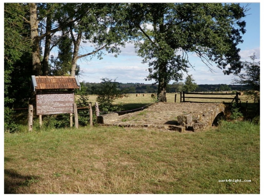 (88410) Saint-Julien - D460 — foto