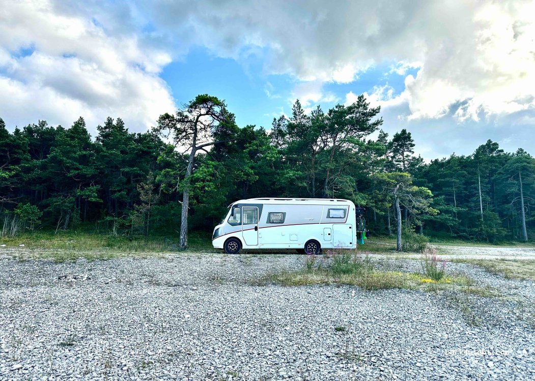 (624 30) Slite - 60 Gothem Hammarbovägen — foto 3
