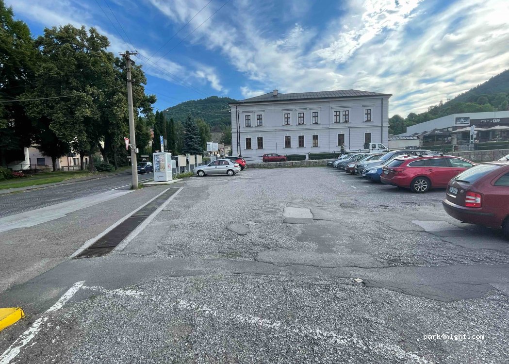 (967 01) Kremnica - 330 Zechenterova — foto 3