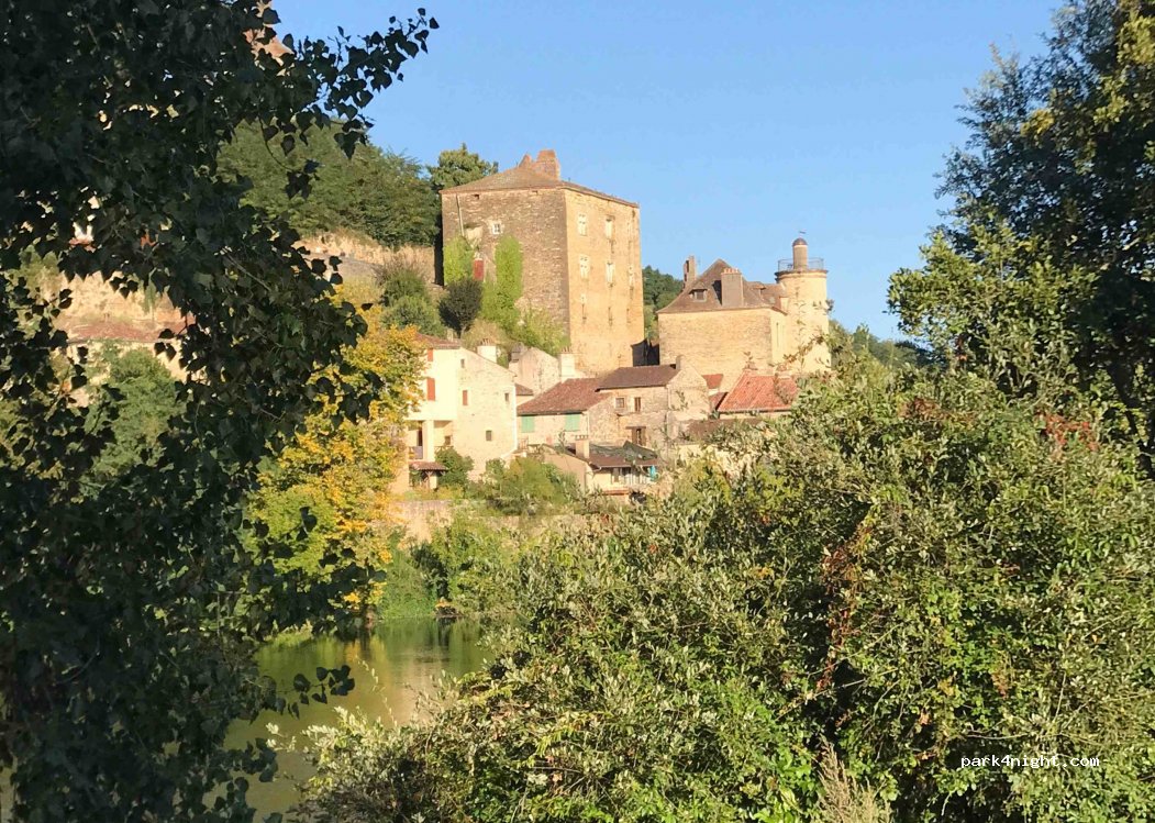 (46700) Puy-l'Évêque - Rue de l`Usine — foto 2