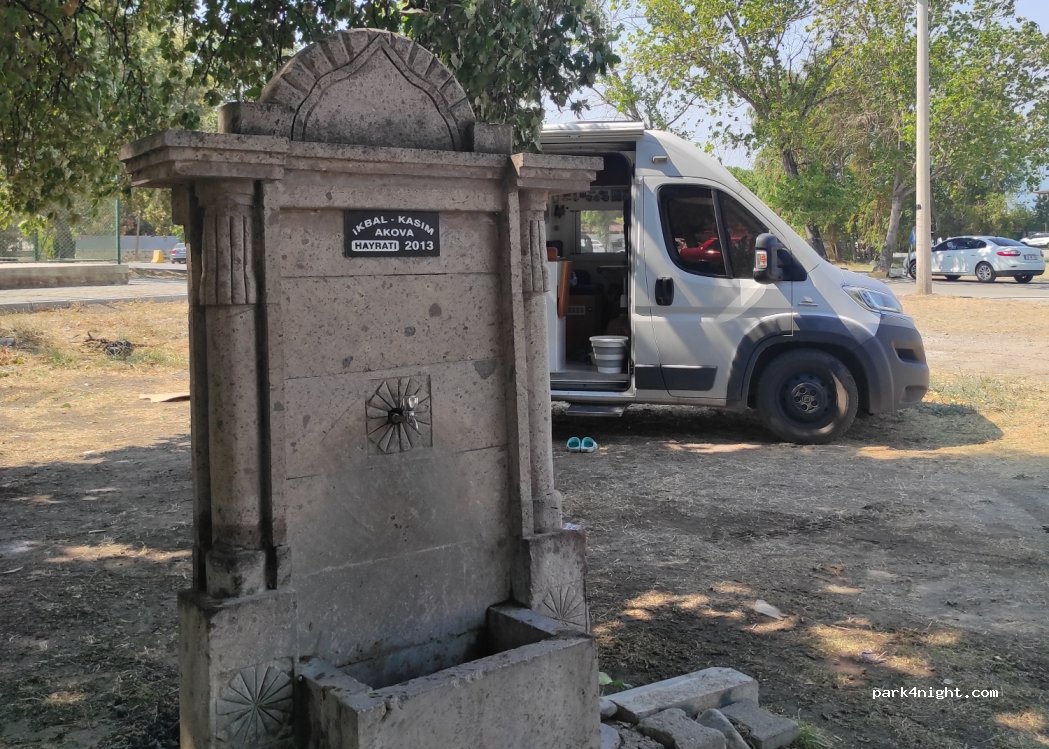 (10700)  - 2 Ayaklı Caddesi — foto 2