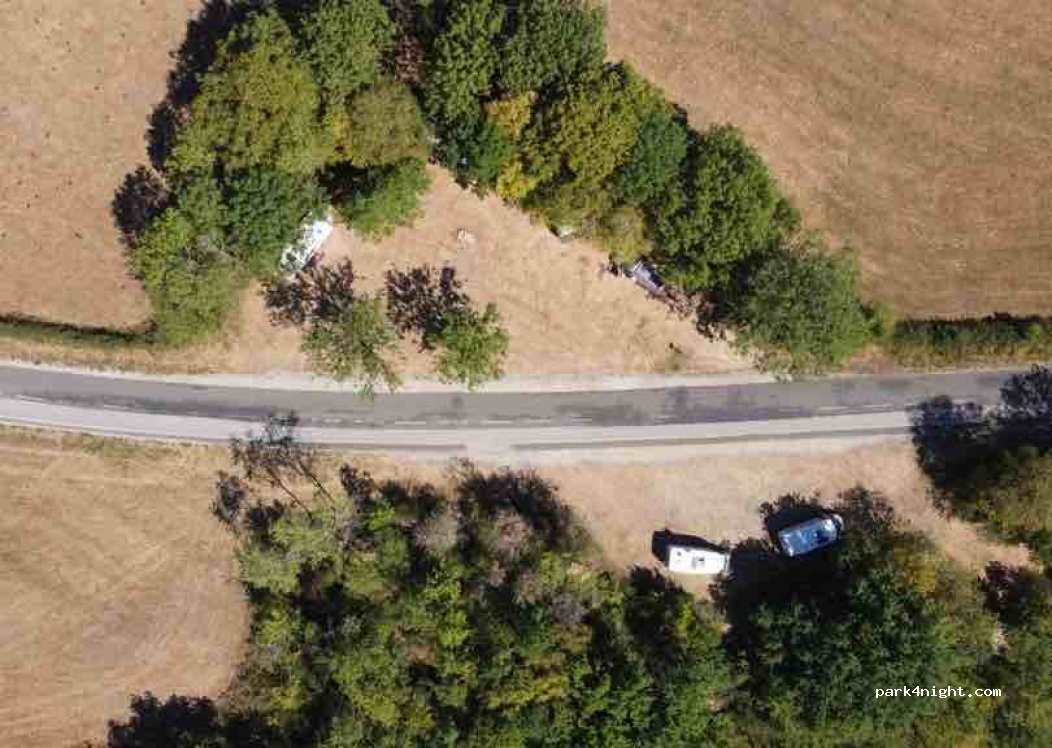 (39210) Granges-sur-Baume - D210 — foto 2
