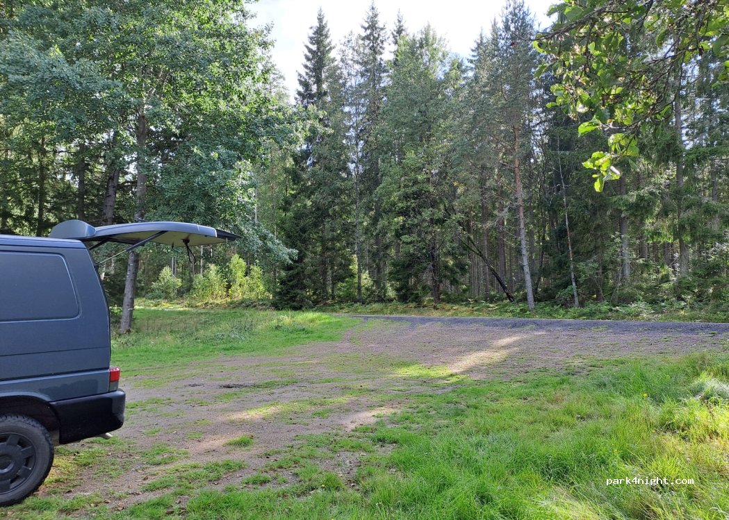 (335 94) Marieholm - Sven Björns väg — foto 3