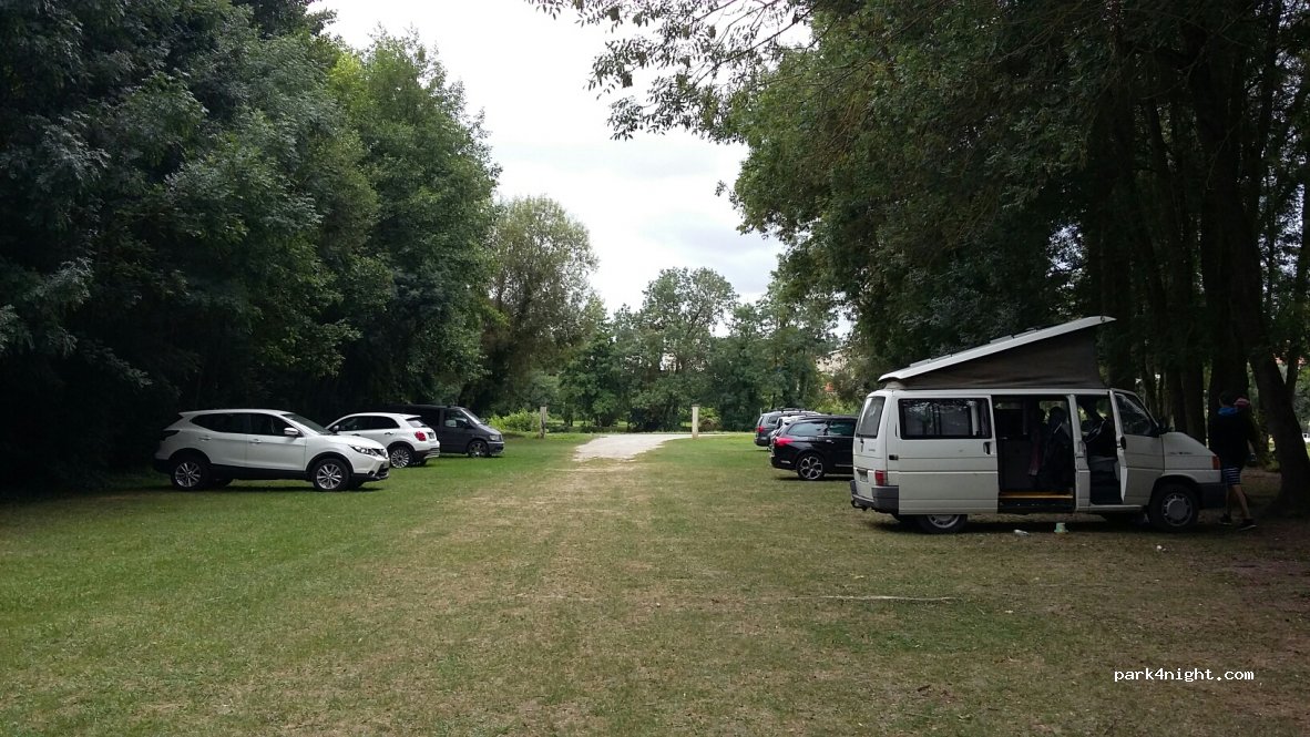 (16440) Sireuil - D7 — foto 2