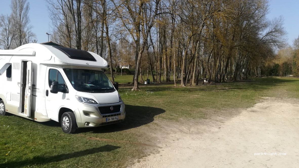 (16440) Sireuil - D7 — foto 3