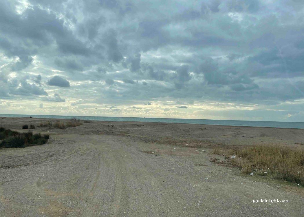 (07600)  - Unnamed Road — foto