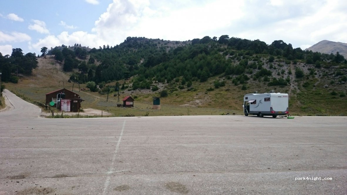 (204 00) Ziria - Unnamed Road — foto