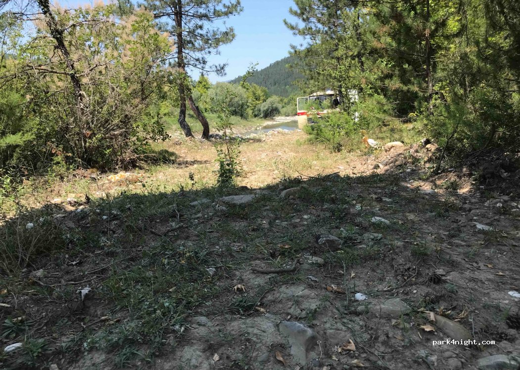 (37772)  - Unnamed Road — foto