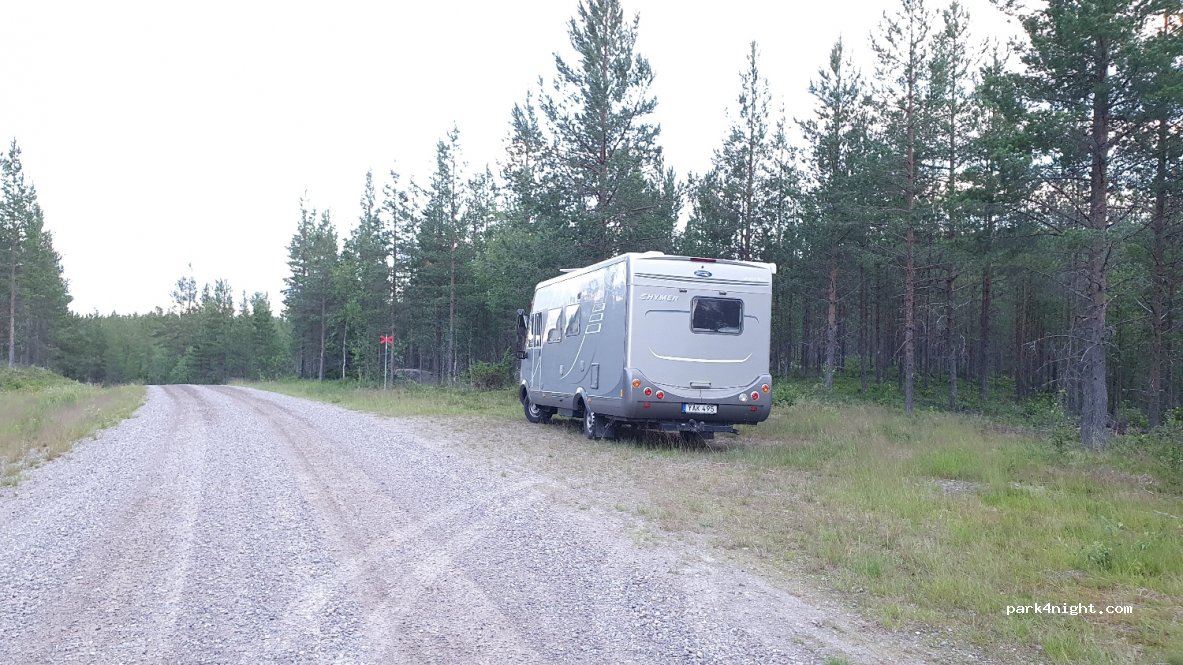 (790 90) Mörkret - Unnamed Road — foto