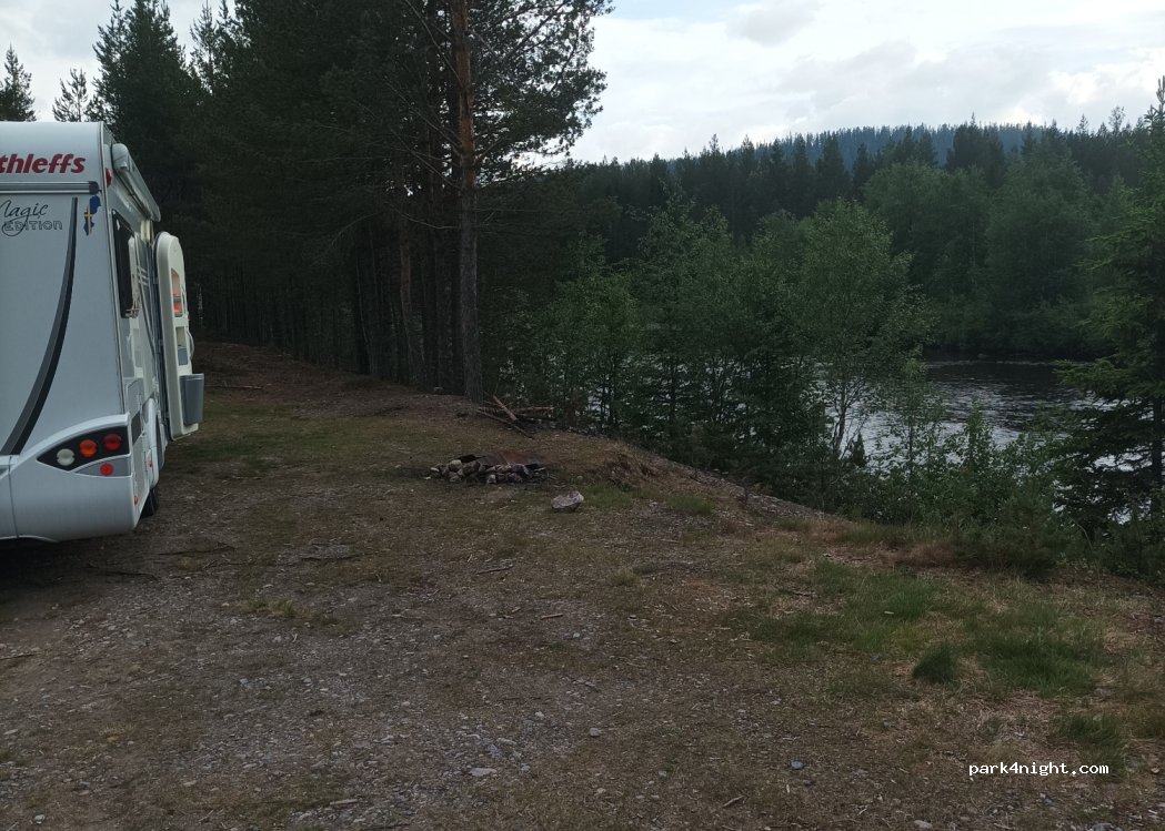 (790 90) Mörkret - Unnamed Road — foto 2