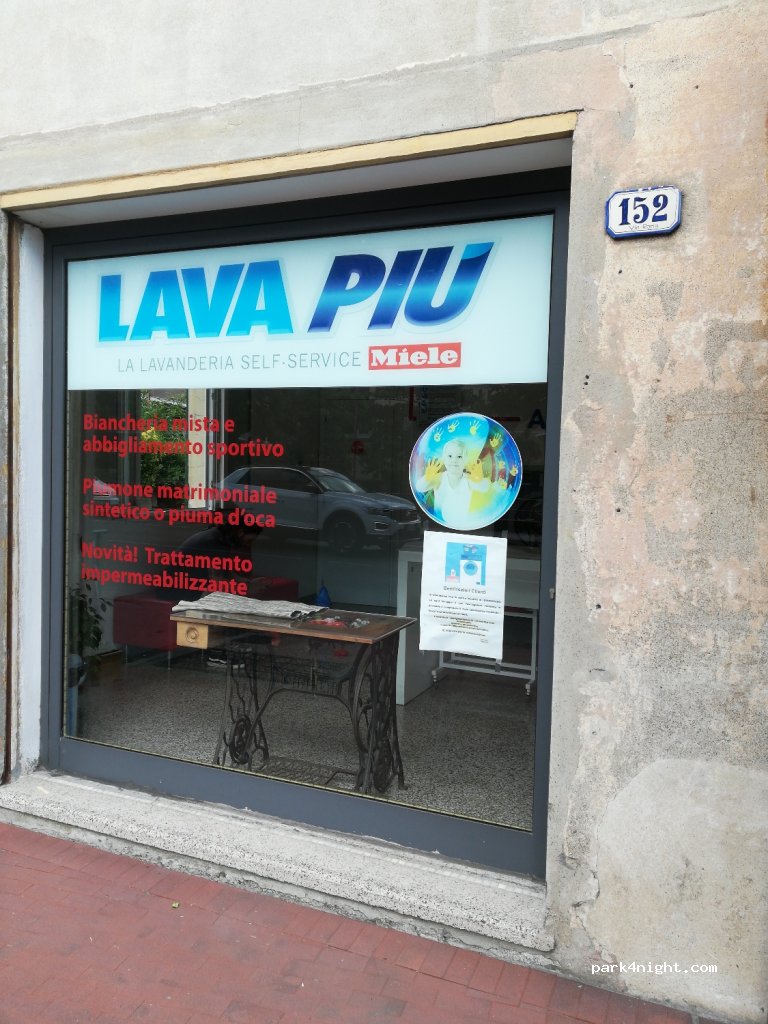(16036) Recco - 150 Via Roma — foto