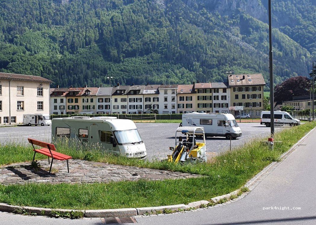 (8750) Glarus - 3 Kasernenstrasse — foto 2