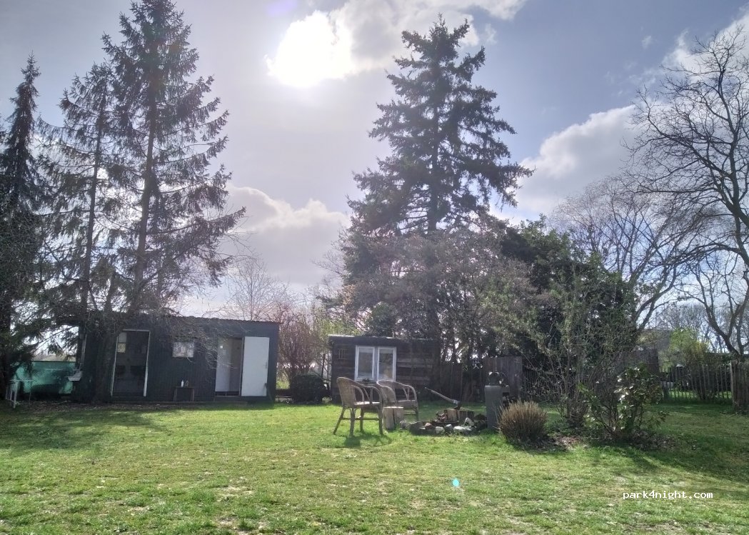 B&B en Minicamping in het Groen (+ 3 pipowagens) — foto