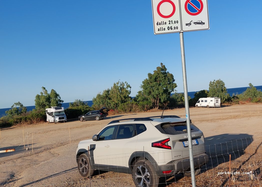 (08020) San Teodoro - Vicolo Isuledda — foto 4