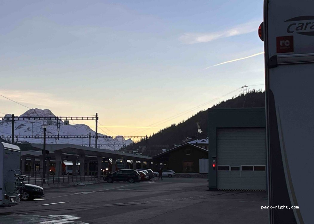 (7500) Sankt Moritz - 11 Plazza da la Staziun — foto 2