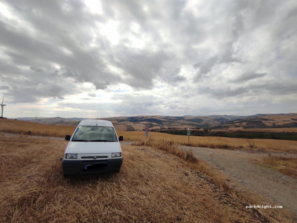 (83050) Scampitella - Unnamed Road — foto 2