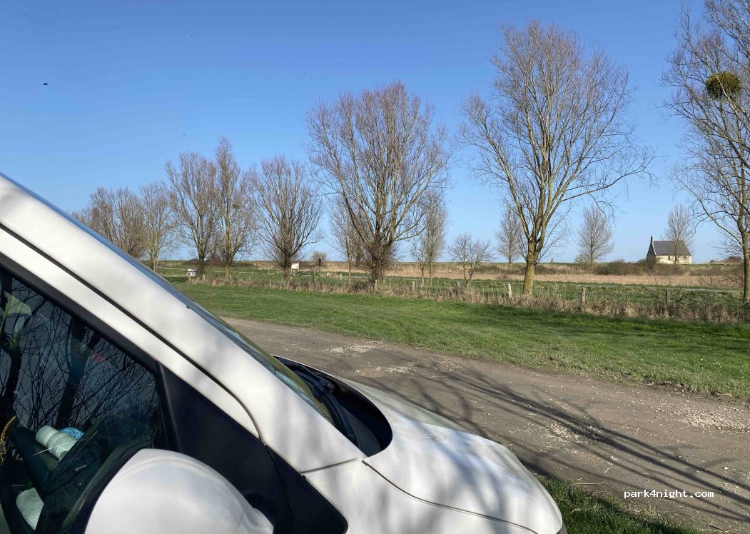 (35120) Saint-Broladre - Unnamed Road — foto 5