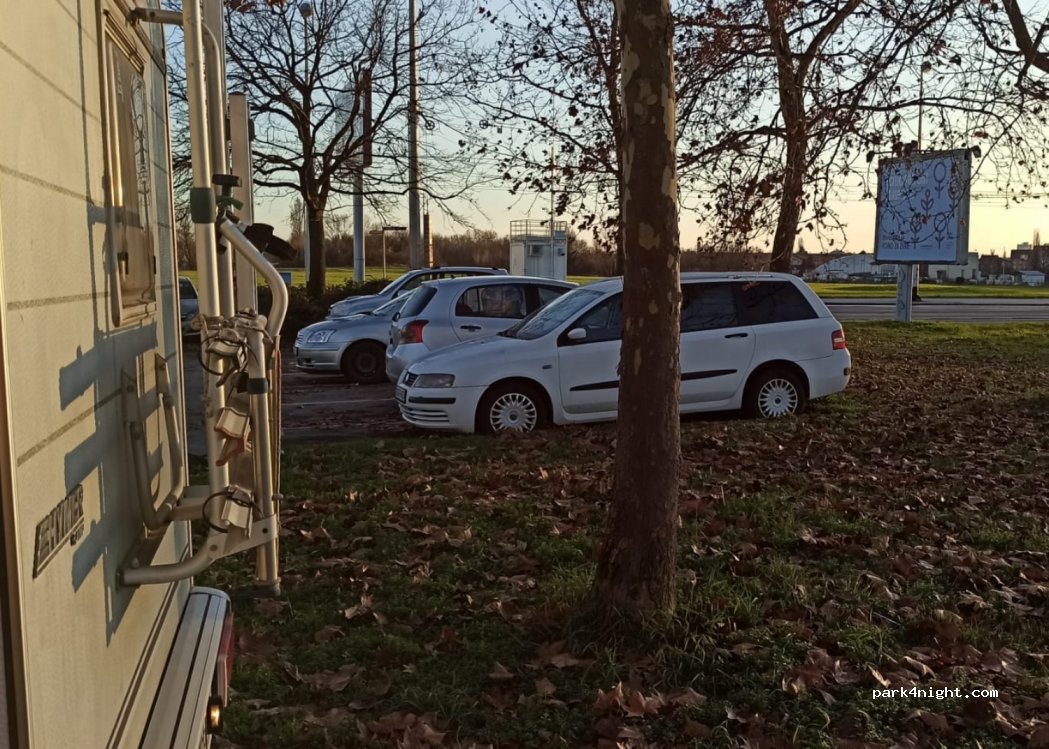 (10000) Zagreb - Maksimirska cesta — foto 3