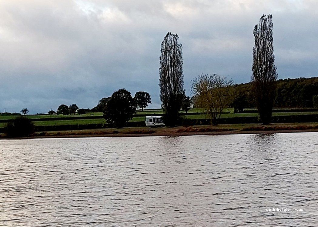 (36160) Sainte-Sévère-sur-Indre - L'Étang de Rongères — foto 2
