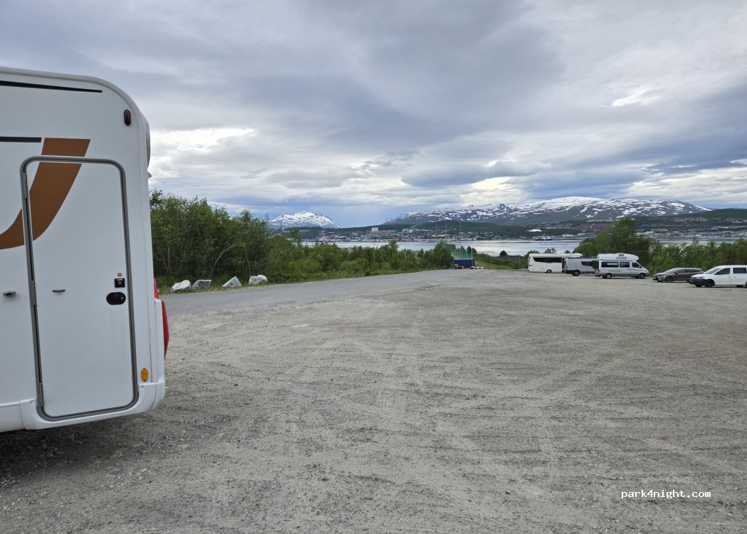 (9022) Krokelvdalen - 121 B A Løvolds veg — foto 5