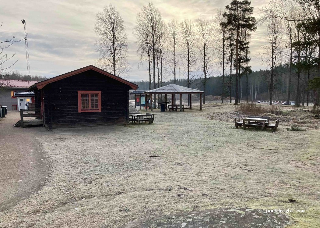 (664 34) Grums - 1 Nyängsgatan — foto