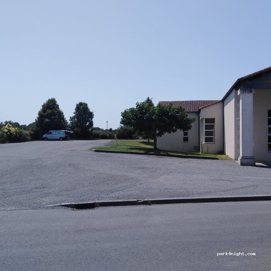 (17460) Préguillac - 11 Rue du Calvaire — foto 2