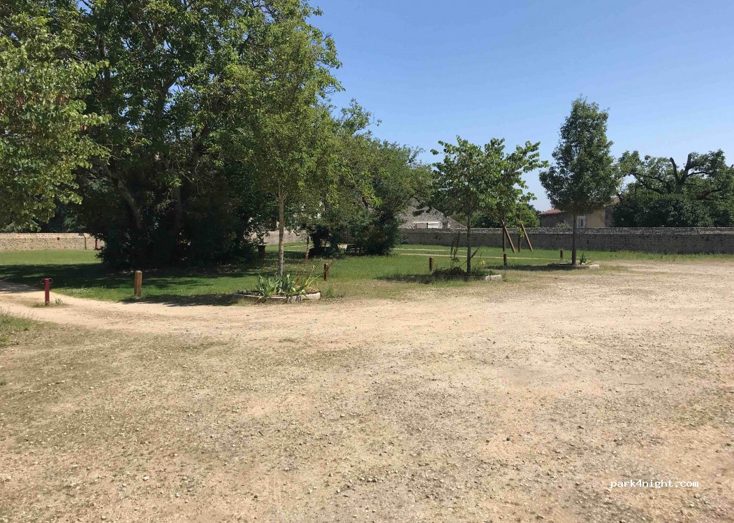 (86190) Ayron - 4 Rue du Lavoir — foto