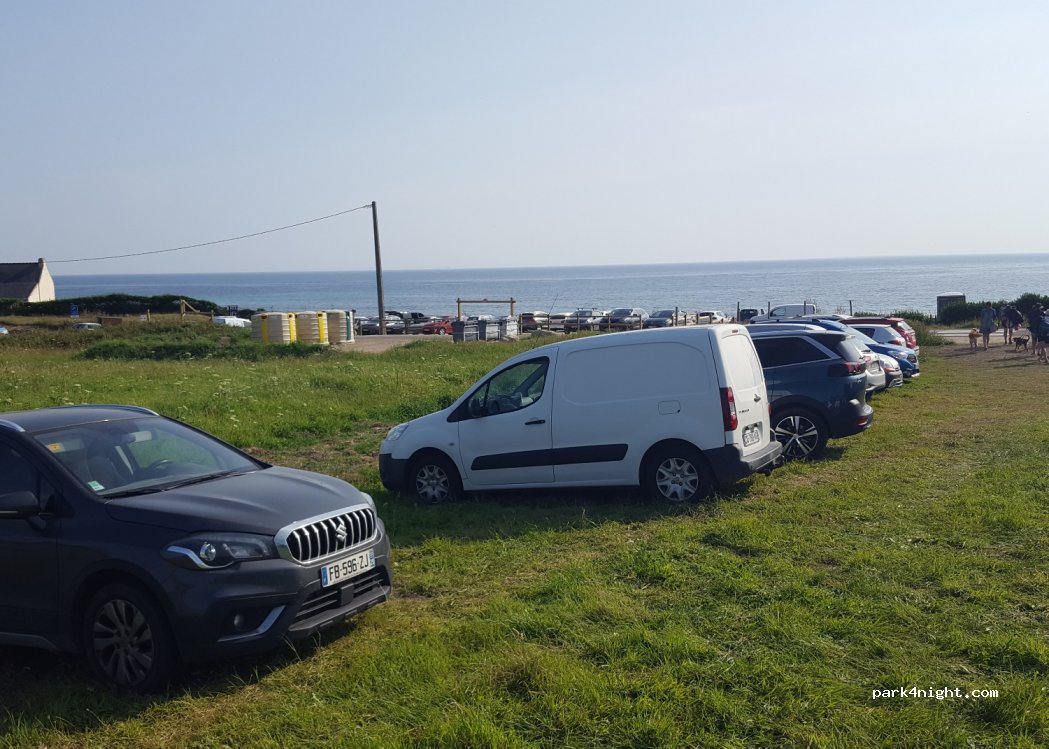 (29710) Plozévet - 151 Gored — foto