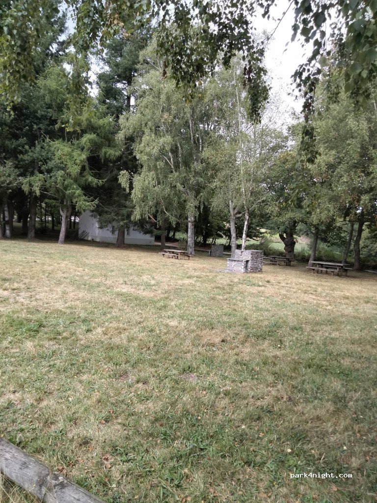 (33889) Villavaser - 101 Lugar Figueras — foto 2