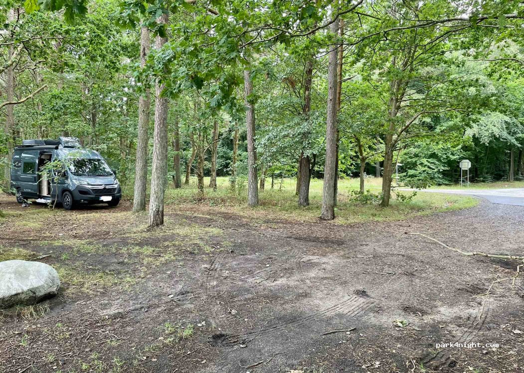 (276 36) Borrby - Örnahusvägen — foto 2