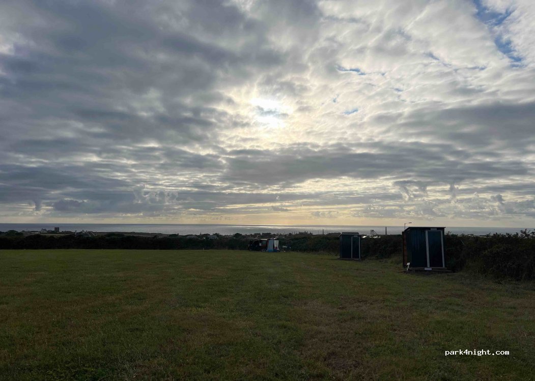 Sunset campsite — foto 3