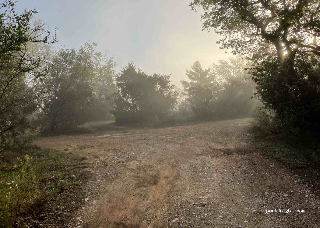 (04500) Quinson - Route de Montmeyan — foto 2