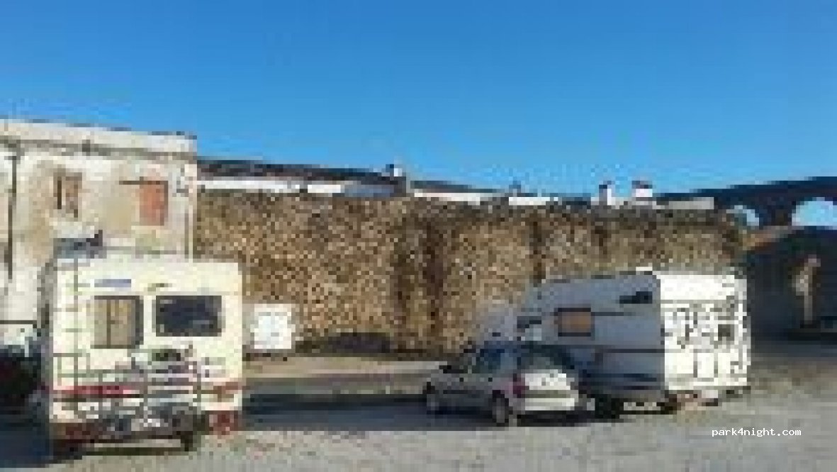 (7000-602) Évora - 26 Rua do Muro — foto