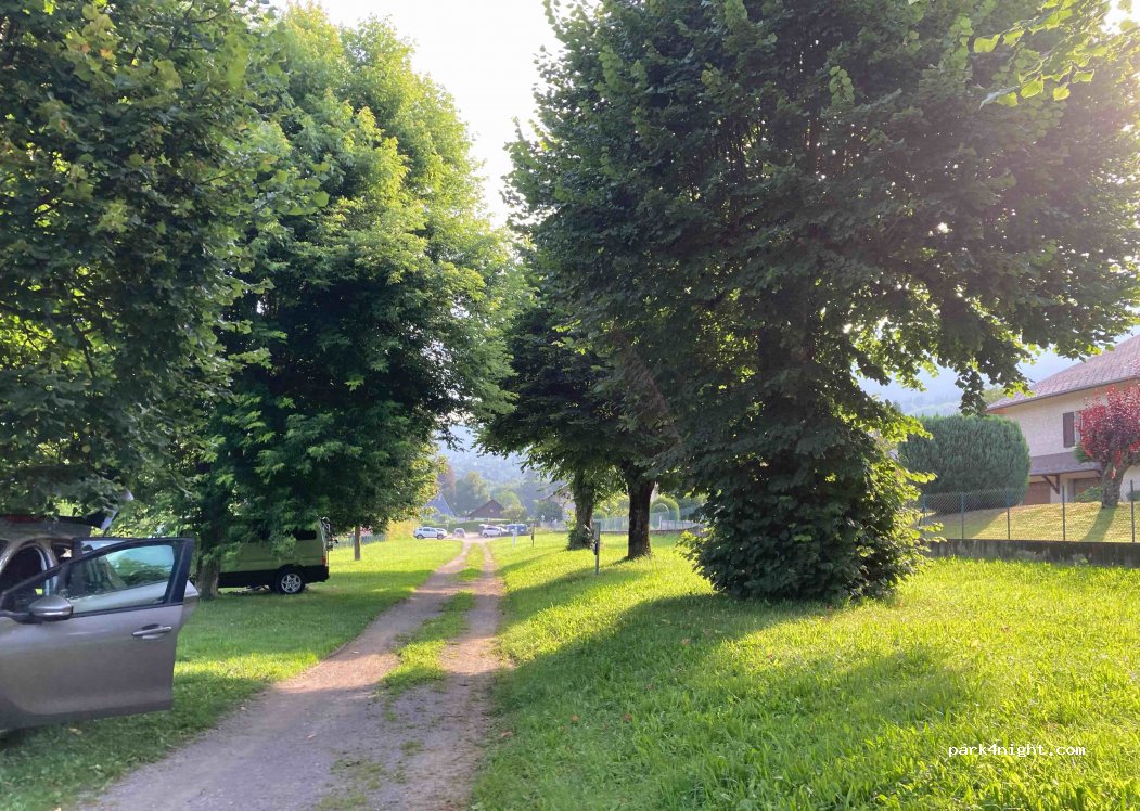 Camping Municipal Theys — foto 2