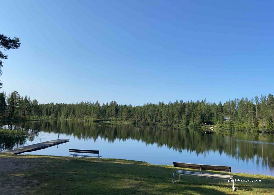 (780 51) Rutån - Unnamed road — foto