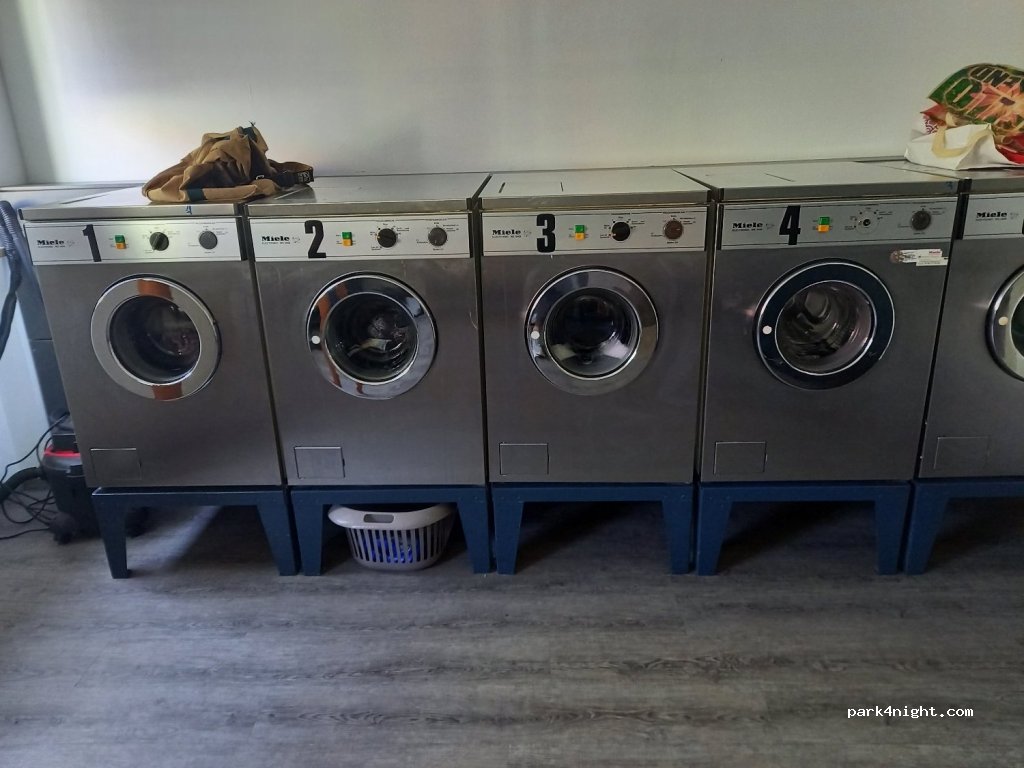 (92224) Amberg - 24 Fleurystraße — foto