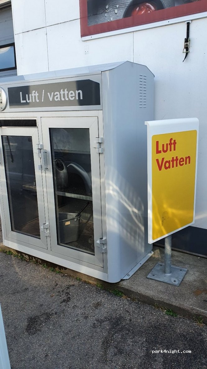 (461 32) Trollhättan - 25 Gärdhemsvägen — foto
