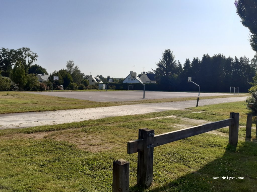 (56200) La Gacilly - 1 Rue Marcel Chesnais — foto 2