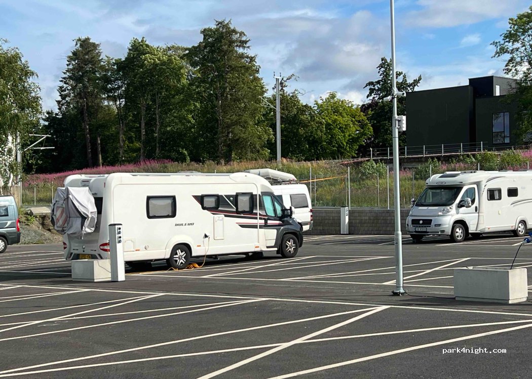 Lade Bobilparkering — foto 2