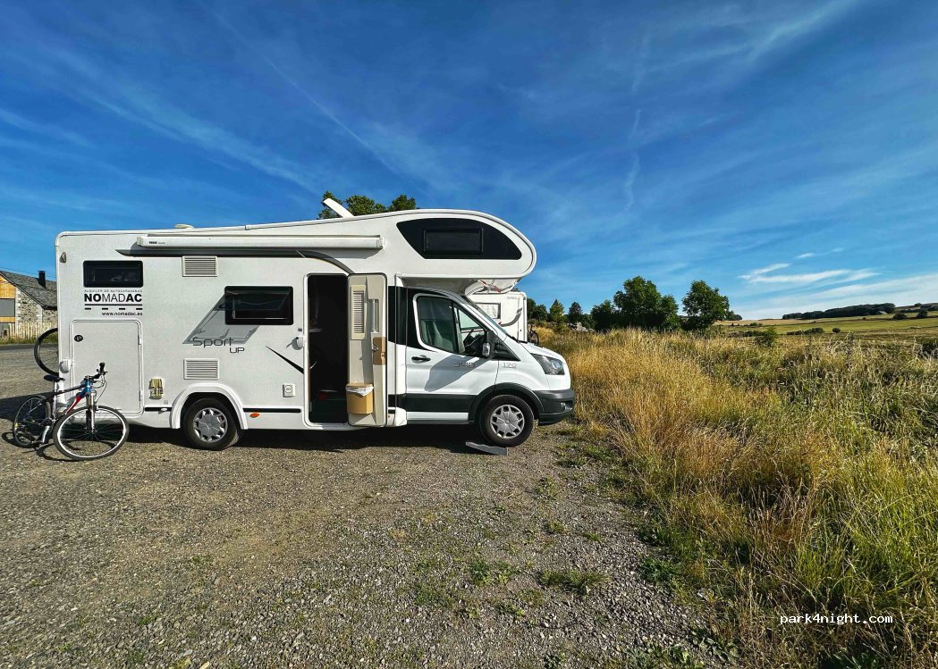 (12470) Saint-Chély-d'Aubrac - Chemin GR 6 A — foto 3