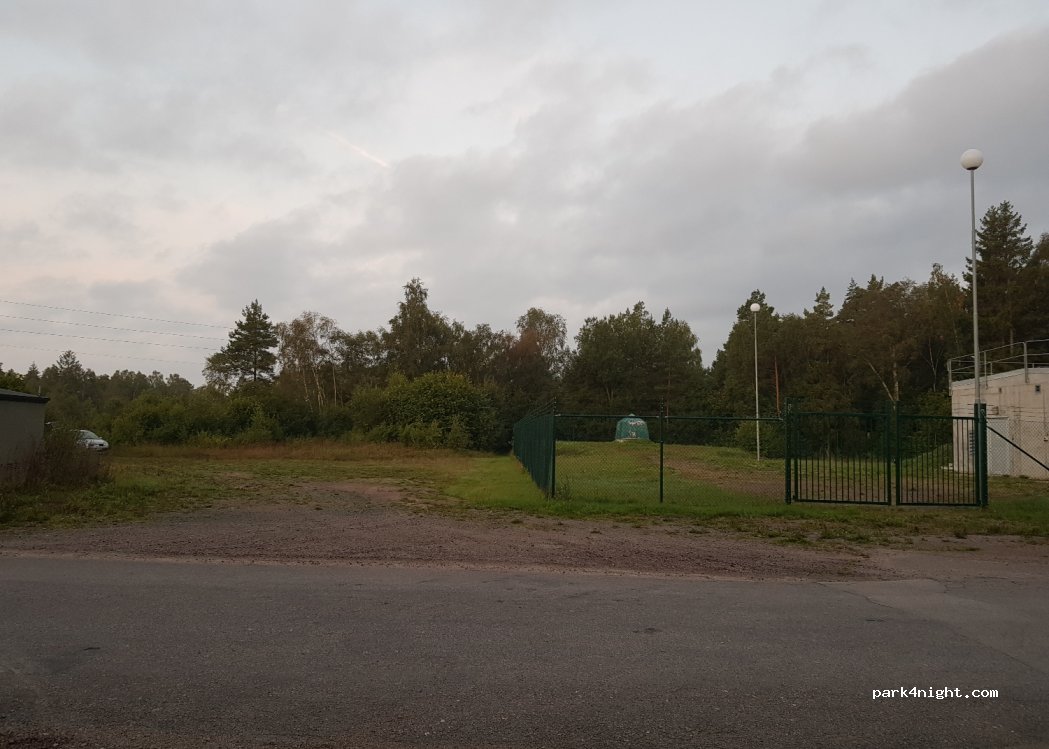 (386 96) Färjestaden - Unnamed Road — foto 2
