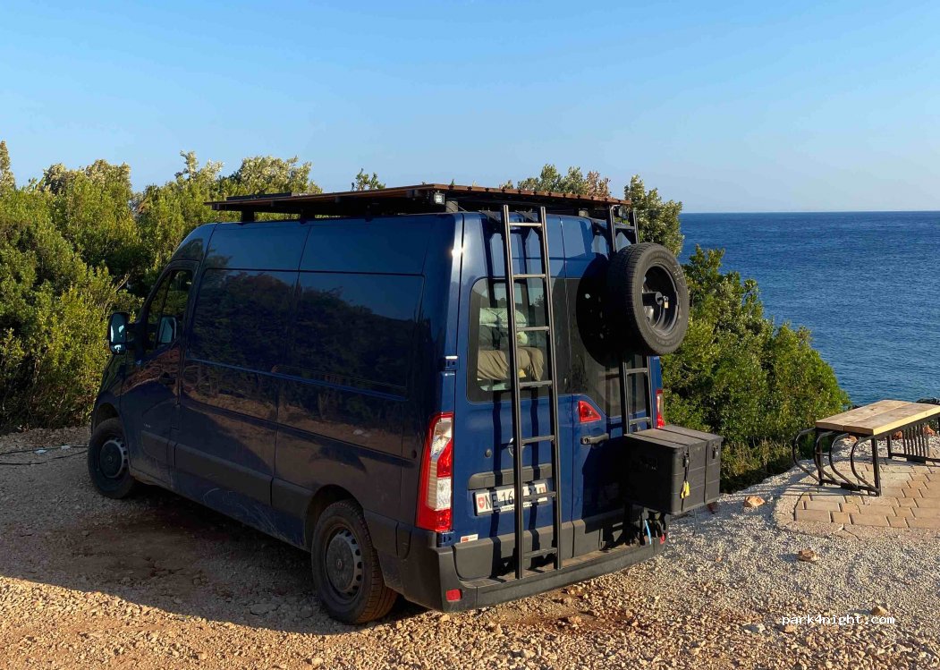 (9425) Himarë - Unnamed Road — foto