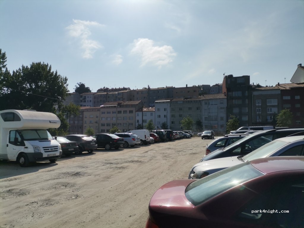 (15703) Santiago de Compostela - 10 Avenida de Rodríguez de Viguri — foto