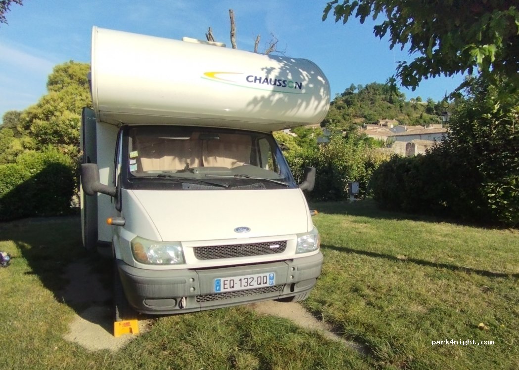 Aire Camping-Car Puy-Saint-Martin — foto 4