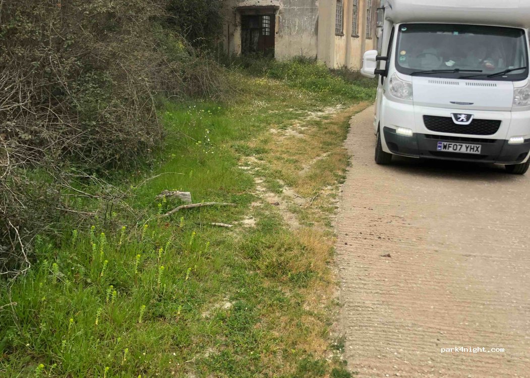 (463 00) Parapotamos - Unnamed Road — foto