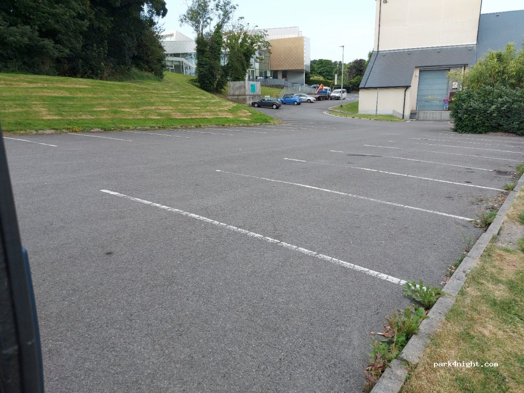 (F92 YV50) Letterkenny - 44 Port Road — foto