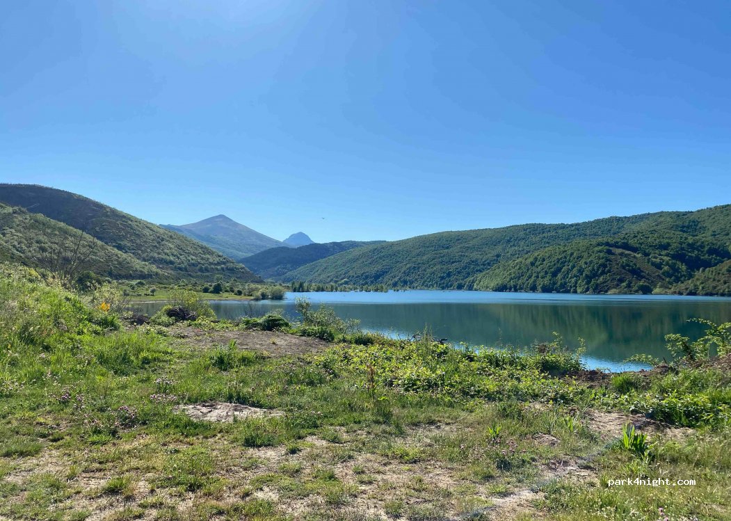 (24900) Riaño - Carretera Riaño — foto 2