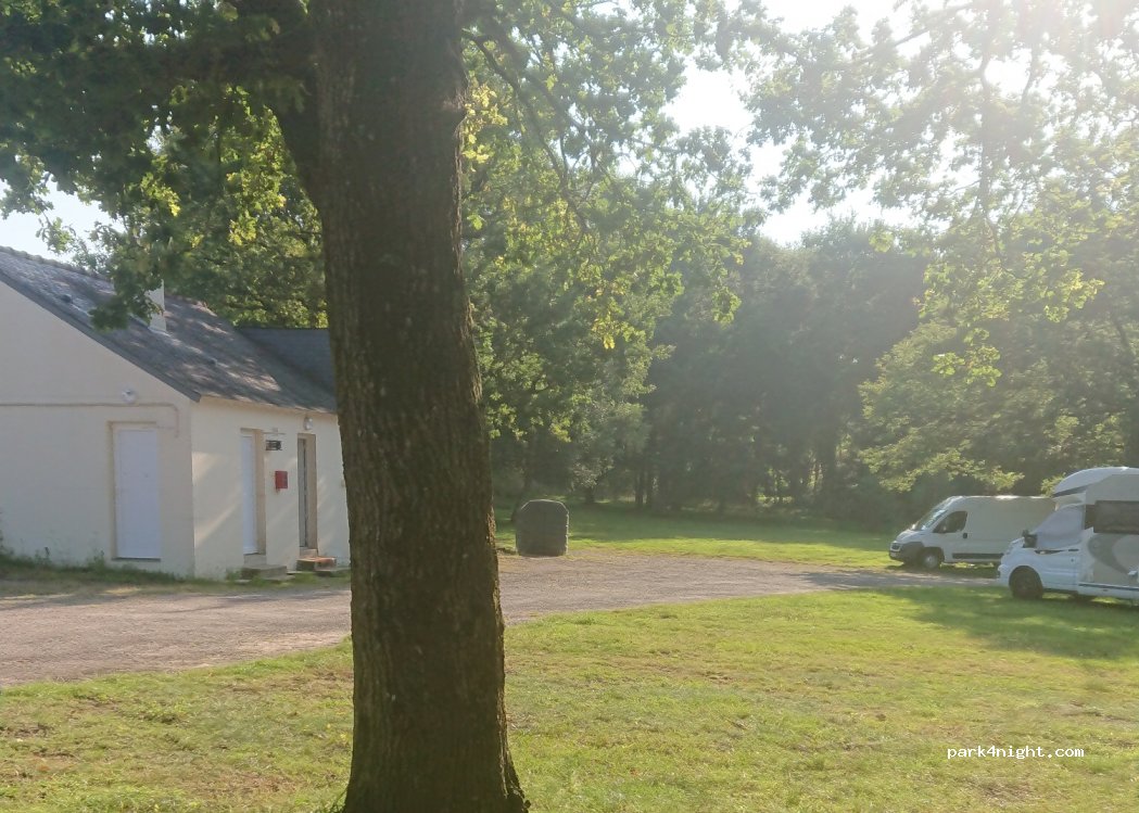 Camping municipal de Monteneuf — foto
