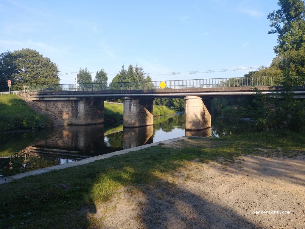 (44530) Guenrouet - D3 — foto